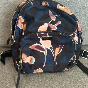 Kate spade flower back pack adjustable straps